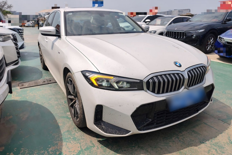 BMW 3 Series 2024 #6 BMW 3 Series 2024 car image #6