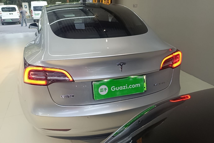 Tesla Model 3 2020 #6 Tesla Model 3 2020 immagine di auto #6