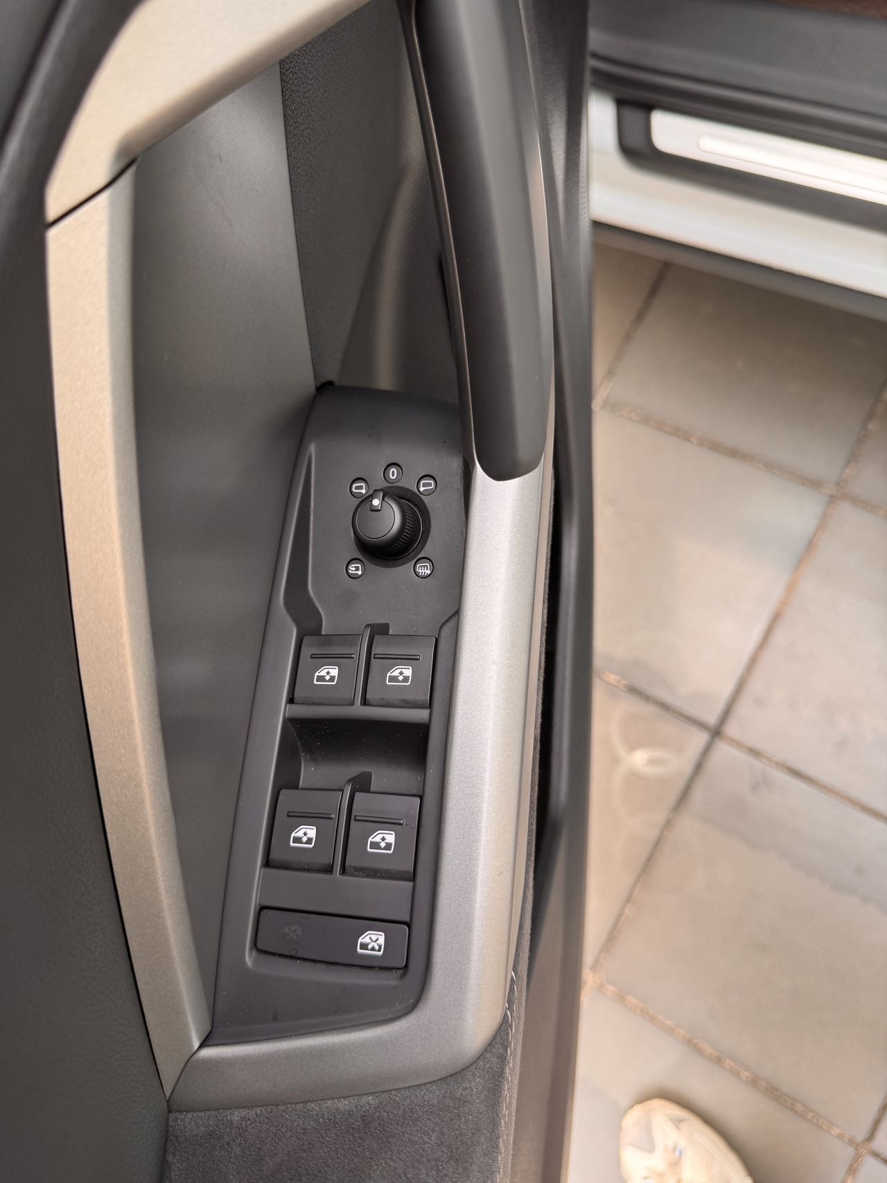 Audi Q3 2023 imagen de coche #13