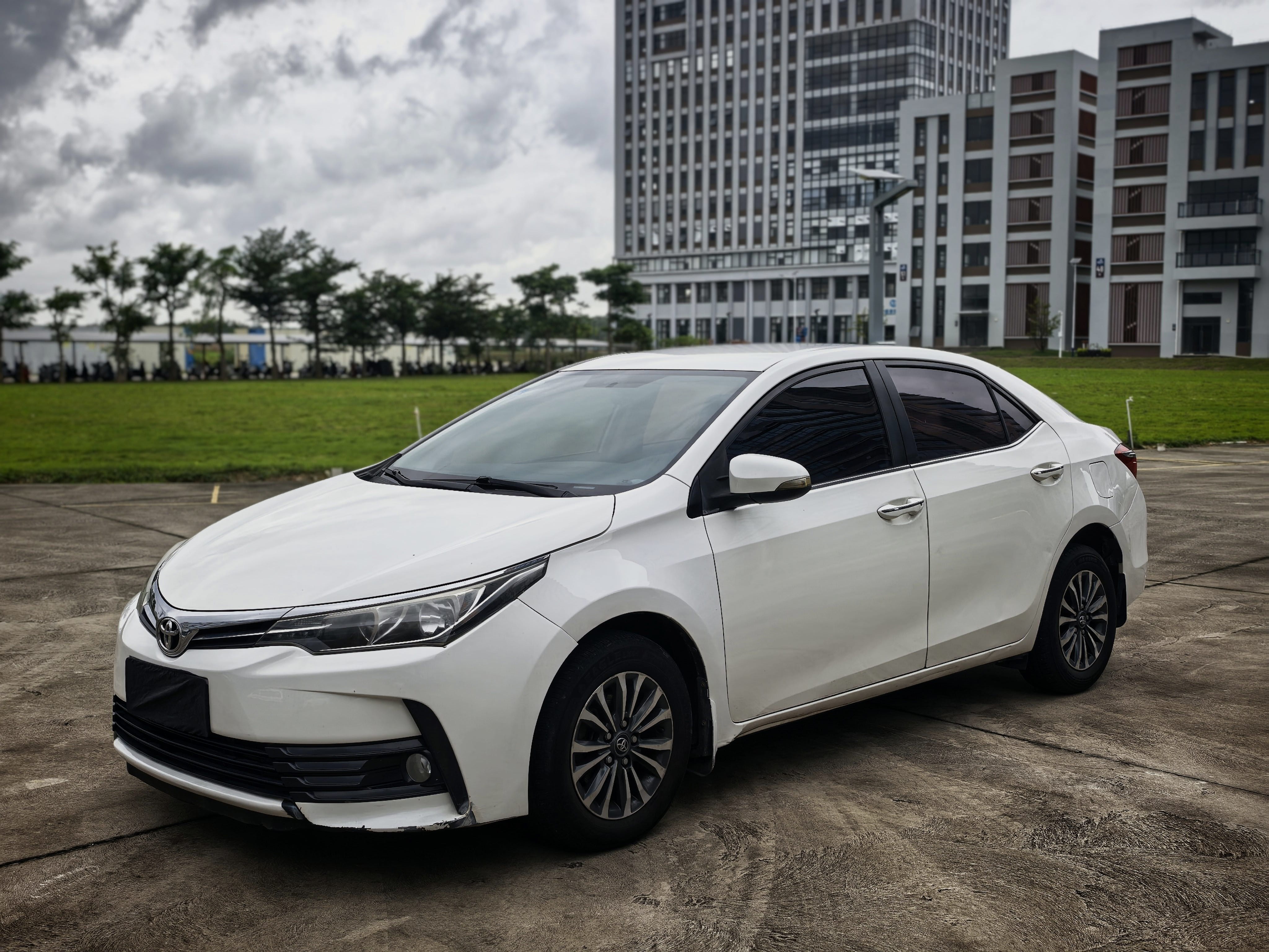 Toyota Corolla 2017 Toyota Corolla 2017 car image