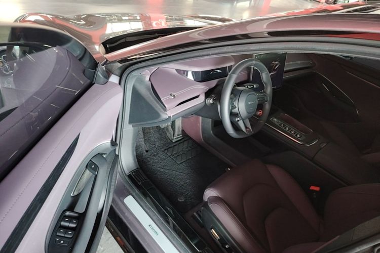 MI SU7 2025 car image #11