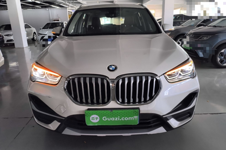 BMW X1 2020 #3 BMW X1 2020 car image #3