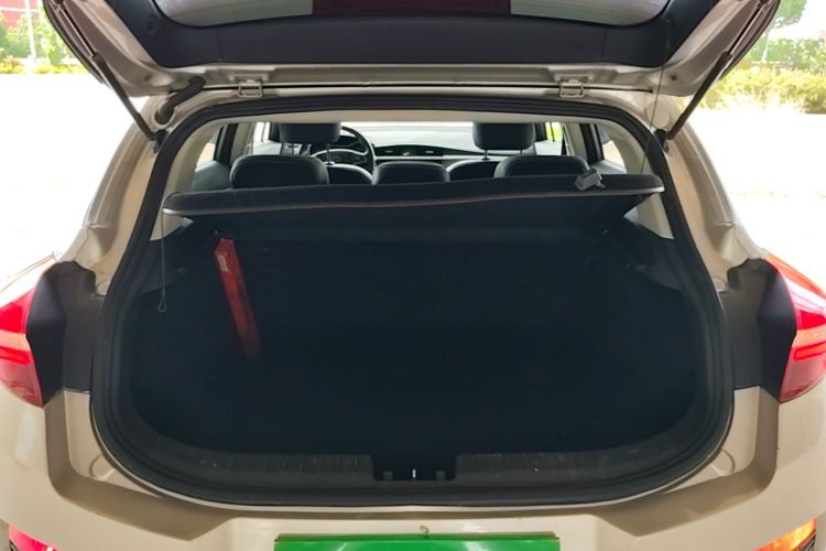 GEELY Emgrand GS 2017 #19 GEELY Emgrand GS 2017 car image #19