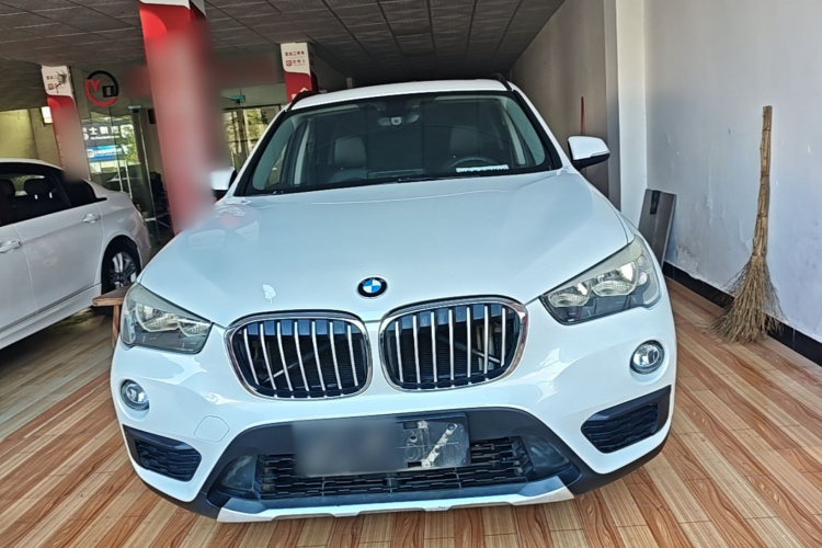 BMW X1 2016 #3 BMW X1 2016 car image #3