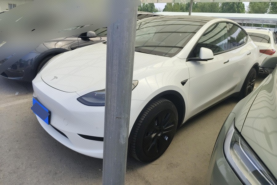 Tesla Model Y 2023 imagem de carro 