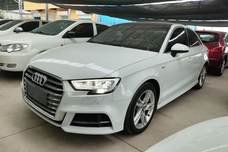 Audi A3 2020 immagine di auto #2