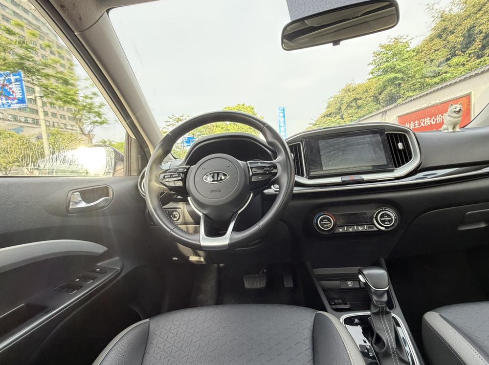 Kia KX1 2019 immagine di auto #11