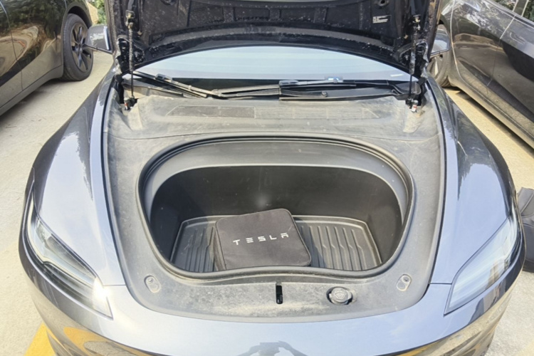 Tesla Model 3 2024 #20 Tesla Model 3 2024 car image #20