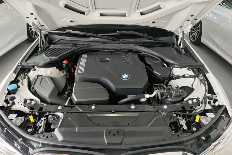 BMW 3 Series 2021 #22 BMW 3 Series 2021 car image #22