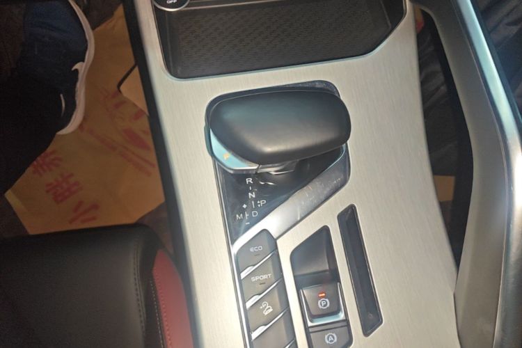 GEELY Coolray 2022 immagine di auto #14