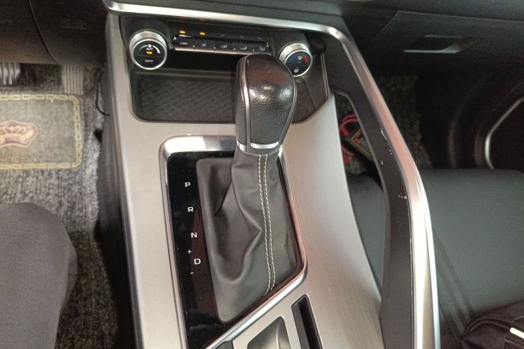 GEELY Coolray 2020 immagine di auto #14