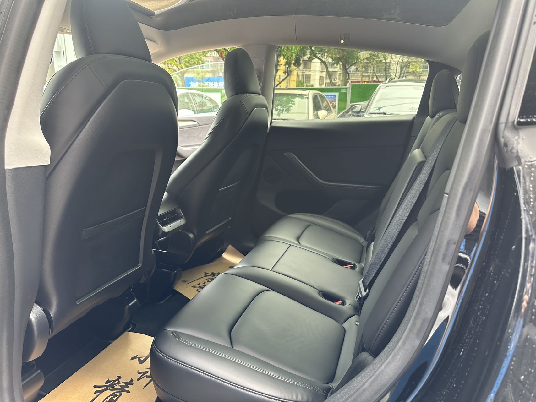 Tesla Model Y 2023 #7 Tesla Model Y 2023 car image #7
