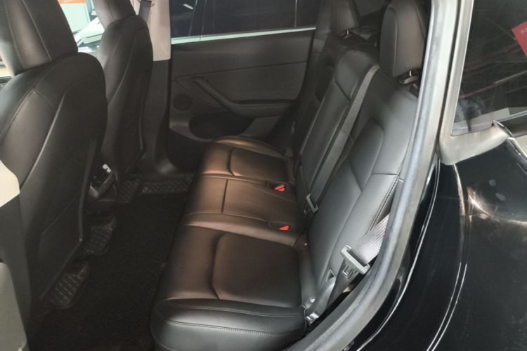 Tesla Model Y 2022 #17 Tesla Model Y 2022 car image #17