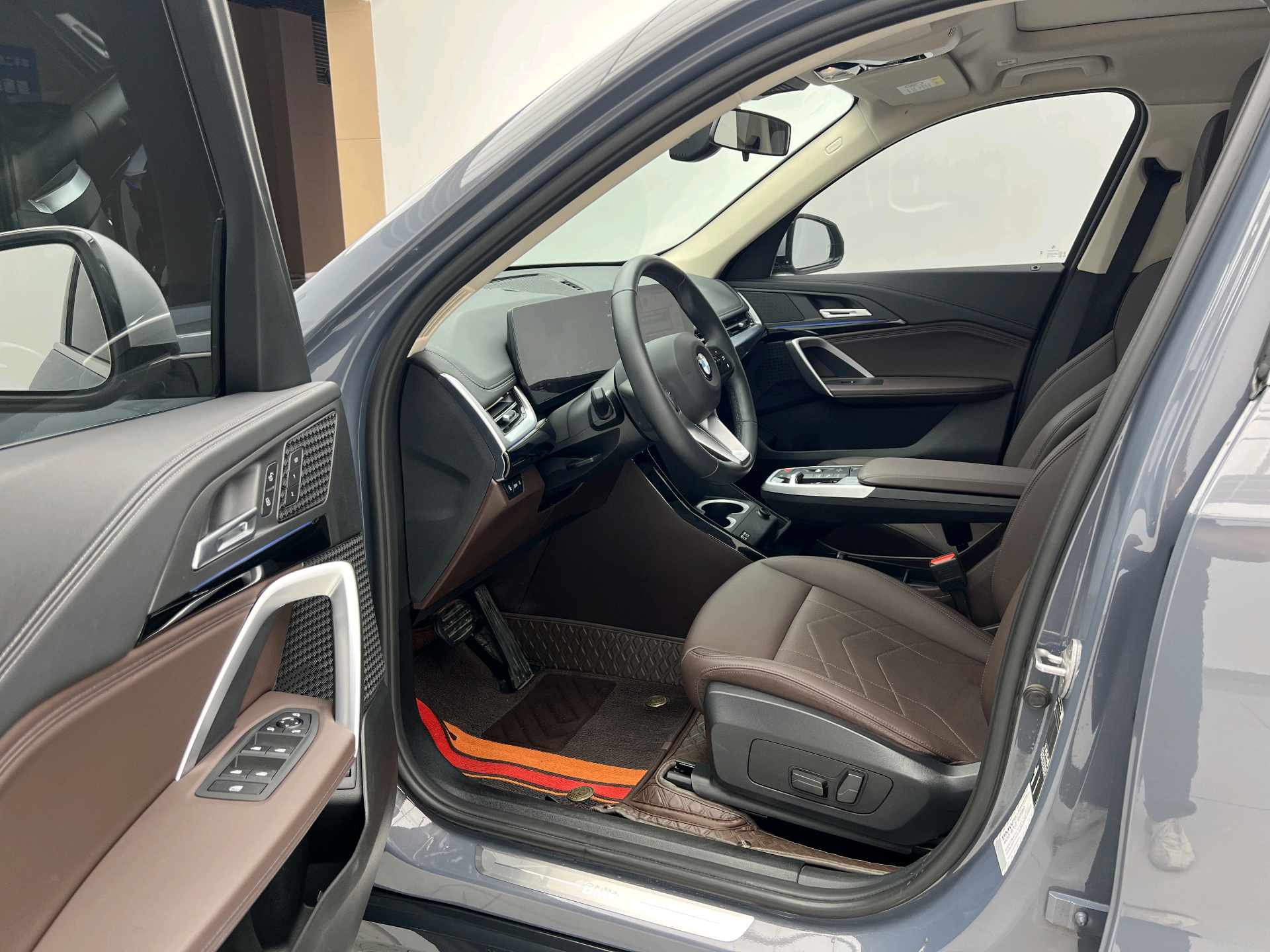 BMW X1 2023 #2 BMW X1 2023 صورة سيارة #2