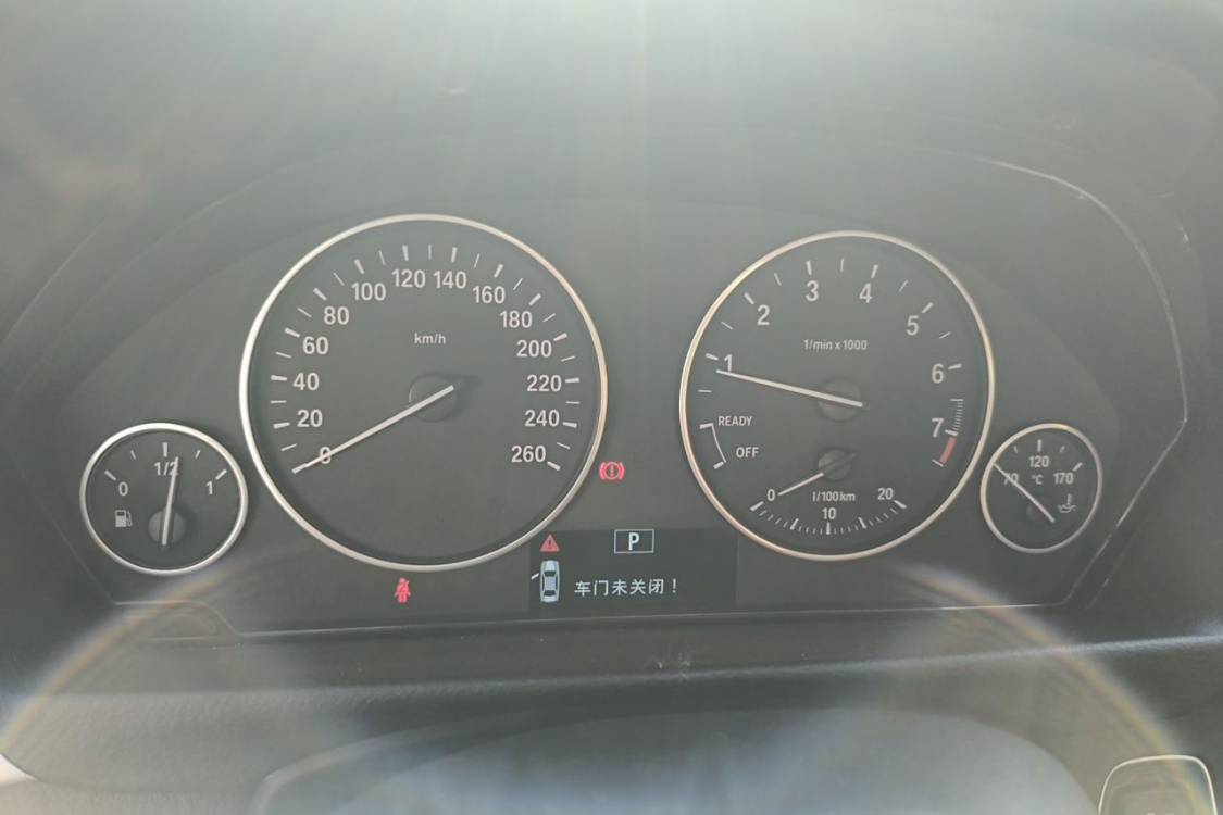 BMW 3 Series 2017 #24 BMW 3 Series 2017 immagine di auto #24