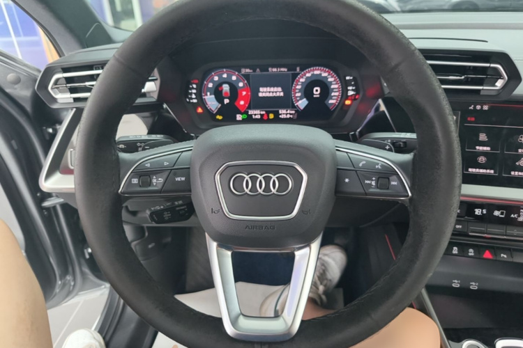 Audi A3 2024 car image #12