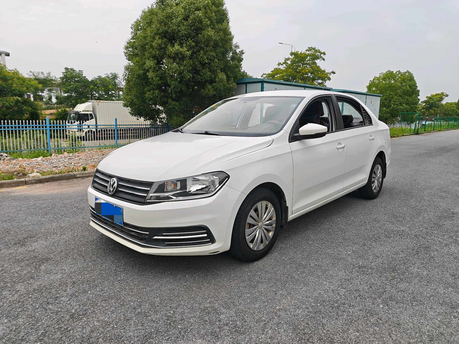 Volkswagen Santana 2017 Volkswagen Santana 2017 car image