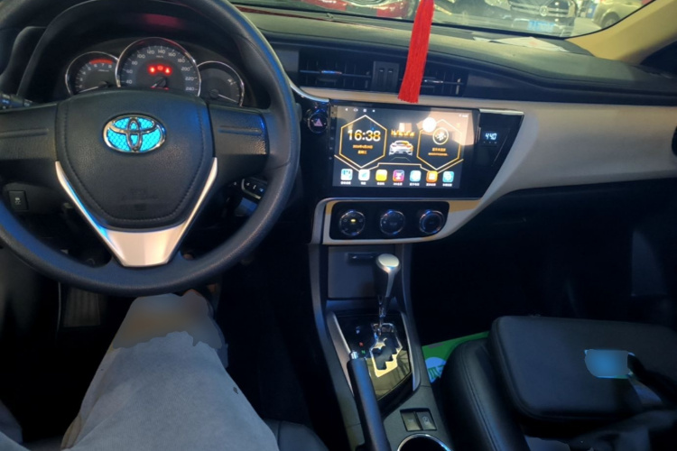 Toyota Corolla 2018 #17 Toyota Corolla 2018 car image #17