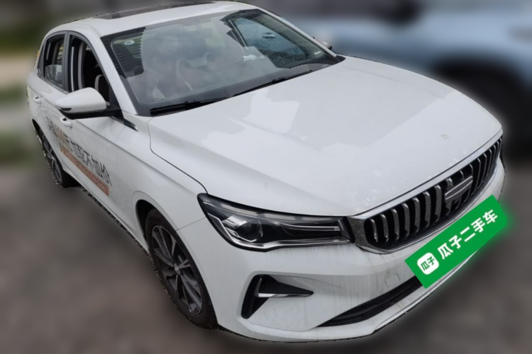 GEELY Emgrand 2025 car image #4