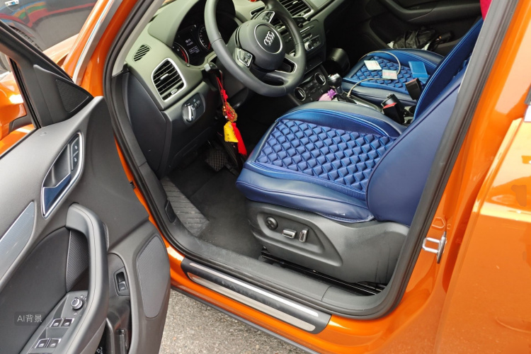 Audi Q3 2018 car image #18