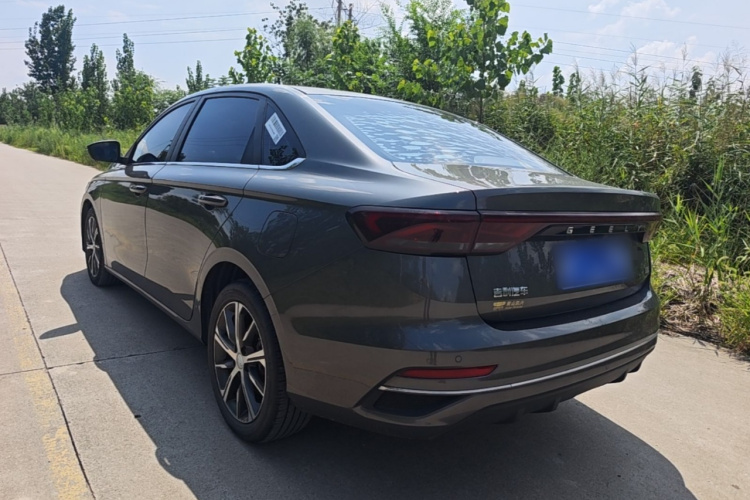 GEELY Emgrand 2024 car image #5