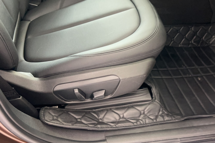 BMW X1 2017 #16 BMW X1 2017 car image #16