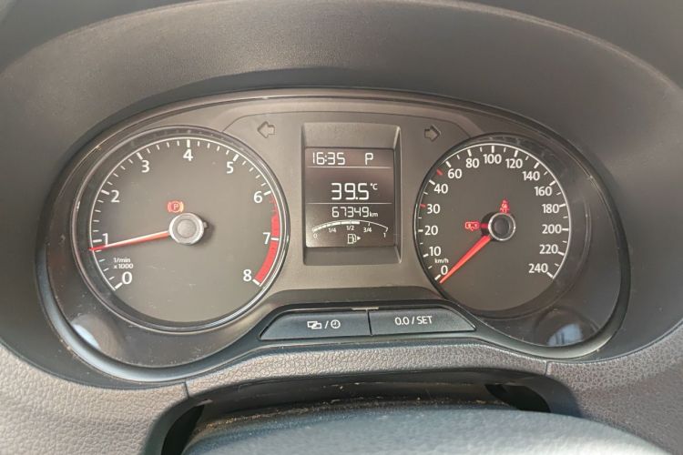 Volkswagen Polo 2016 #12 Volkswagen Polo 2016 car image #12