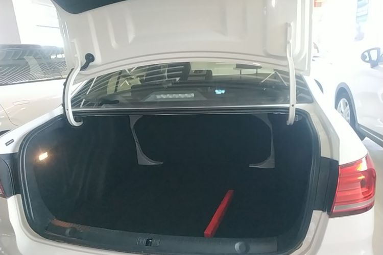 Volkswagen Lavida 2023 car image #19