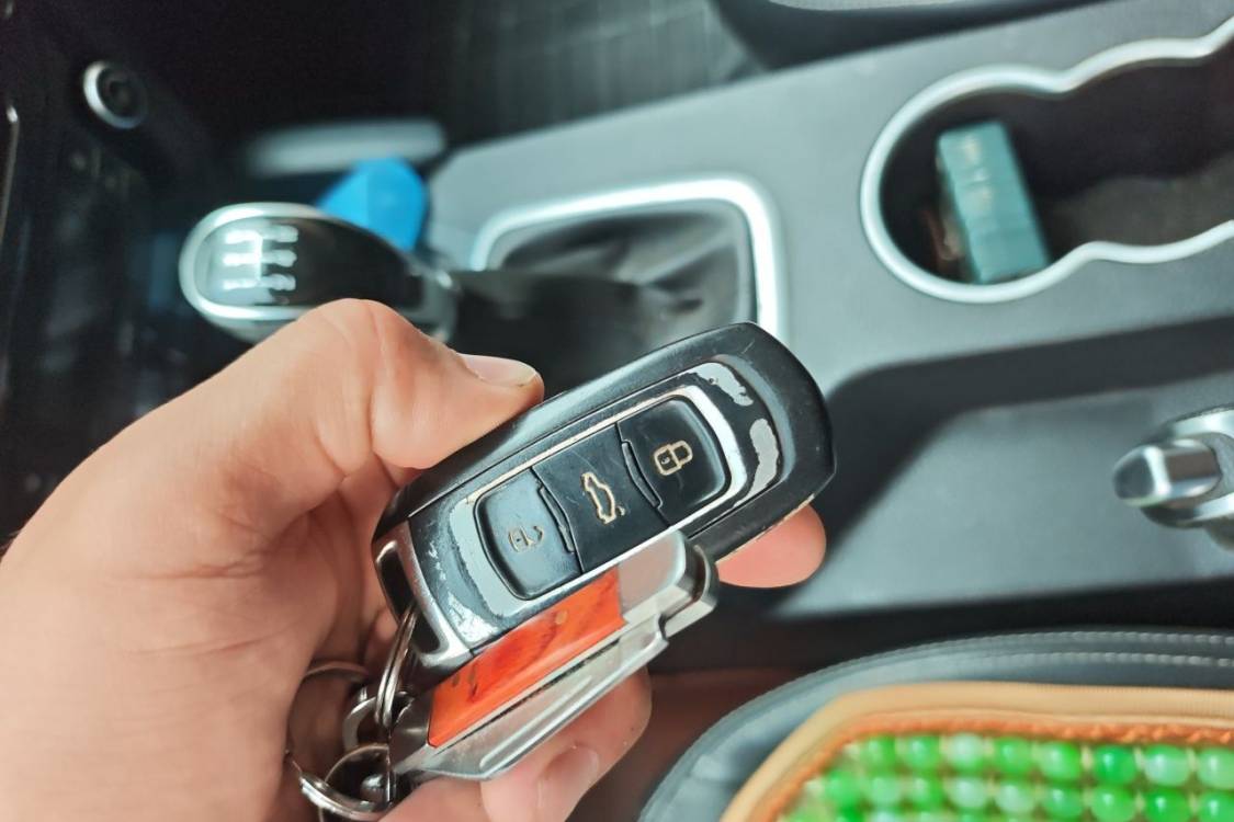 GEELY Vision X6 2017 car image #30