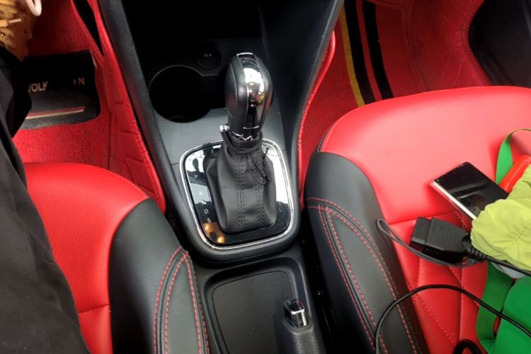 Volkswagen Polo 2019 #14 Volkswagen Polo 2019 car image #14