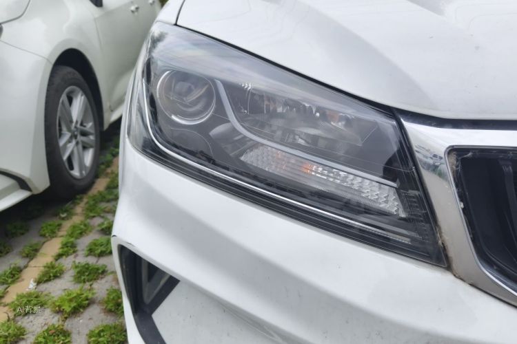 GEELY Emgrand 2022 #8 GEELY Emgrand 2022 car image #8