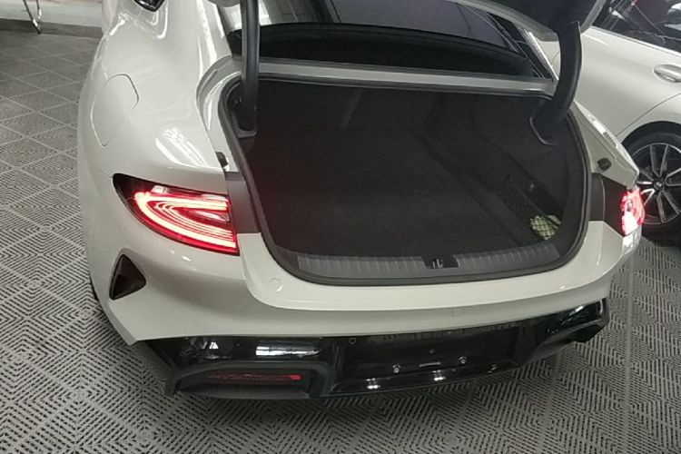 MI SU7 2024 car image #21