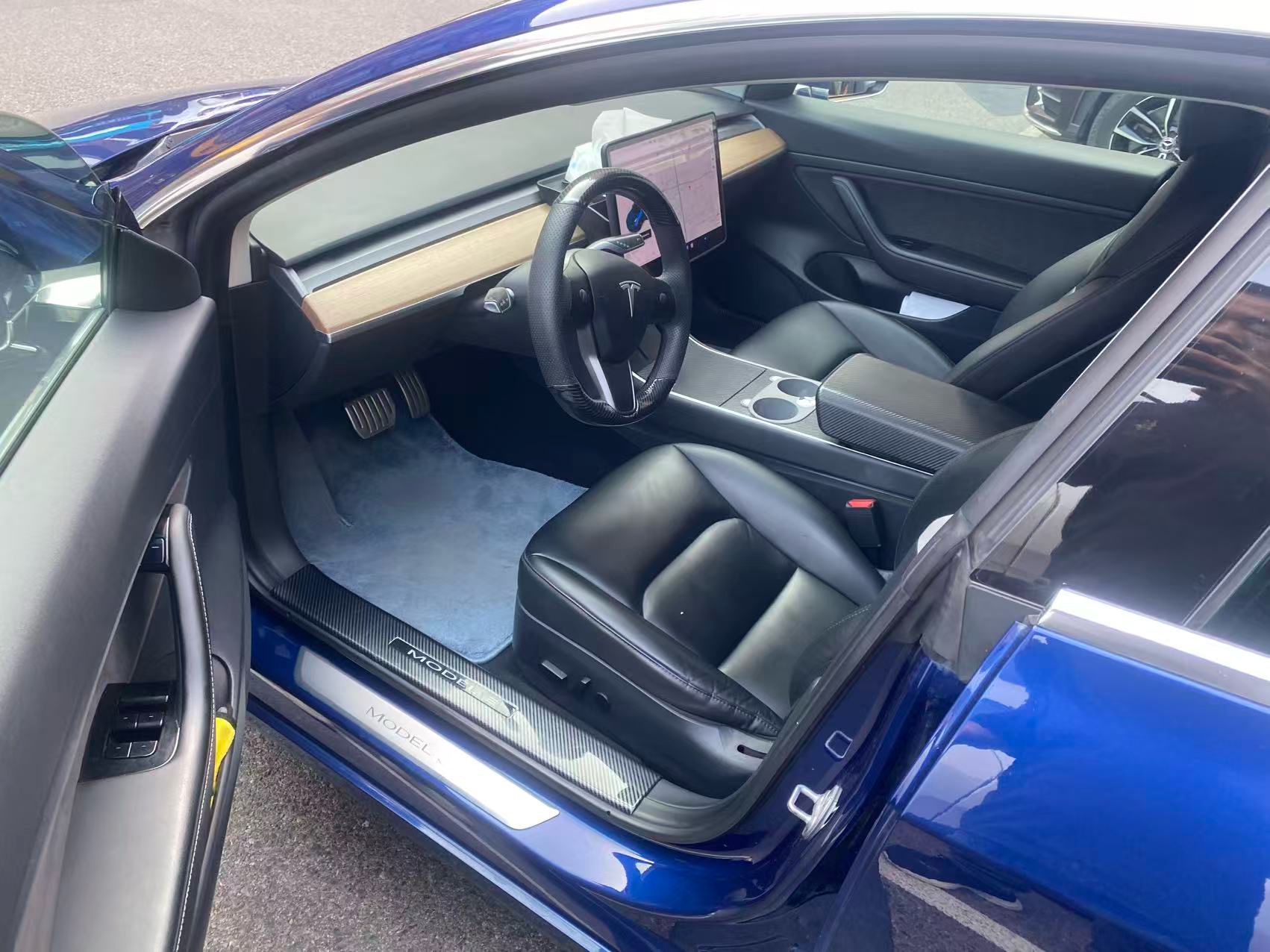 Tesla Model 3 2020 صورة سيارة #5