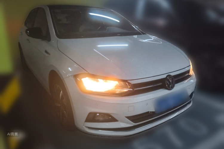 Volkswagen Polo 2020 car image #4