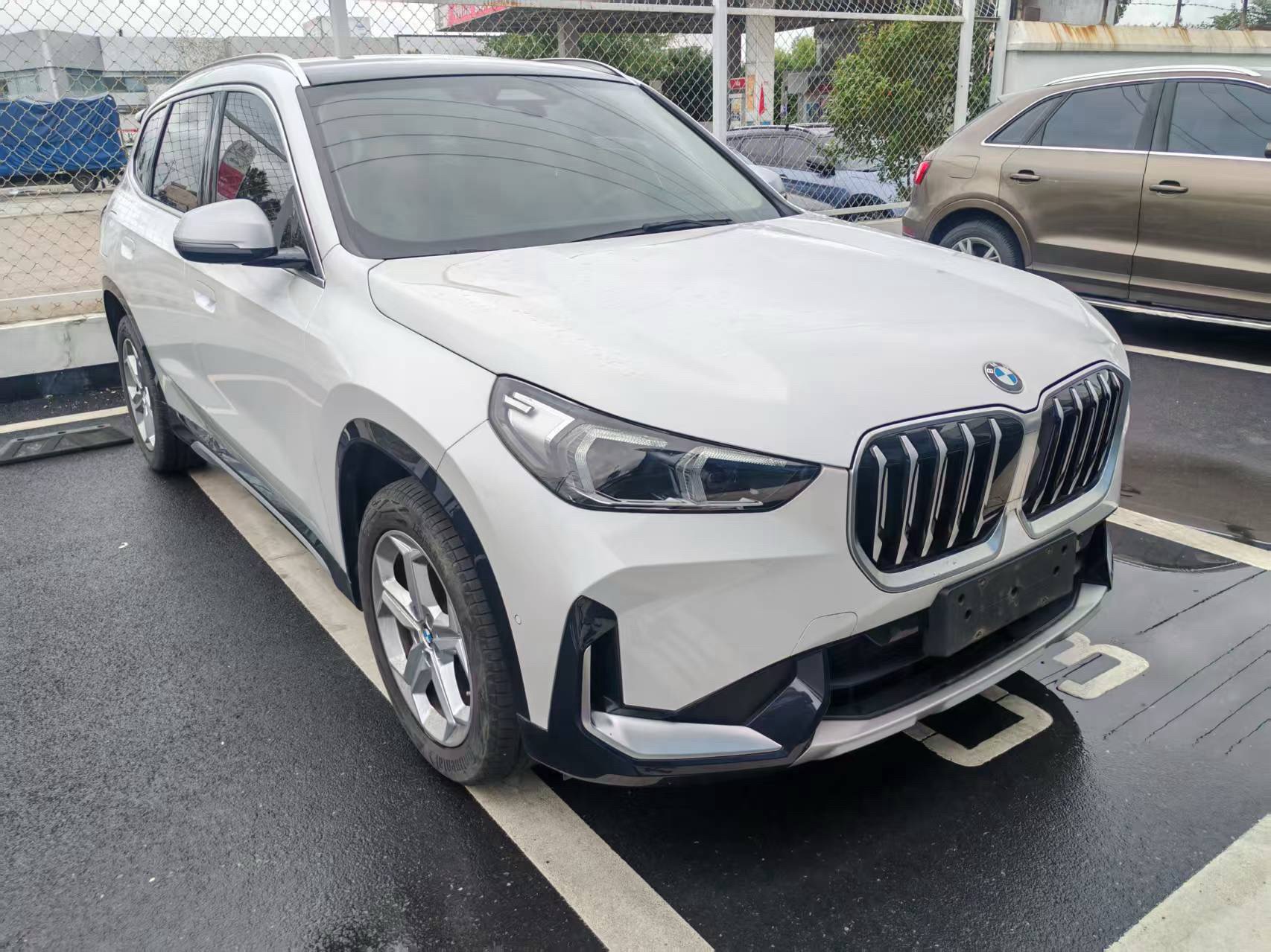 BMW X1 2023 #3 BMW X1 2023 car image #3