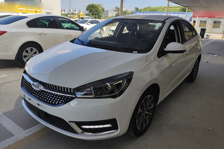 Chery Arrizo 5 2023 car image #2