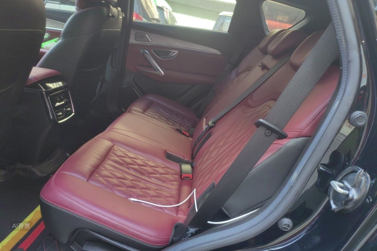 Jetour X70 PLUS 2022 car image #19