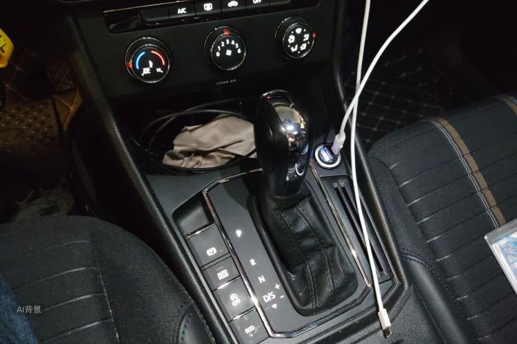Volkswagen Lavida 2021 car image #16