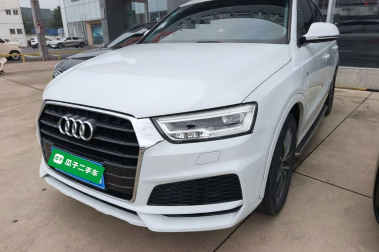Audi Q3 2019 #2 Audi Q3 2019 car image #2