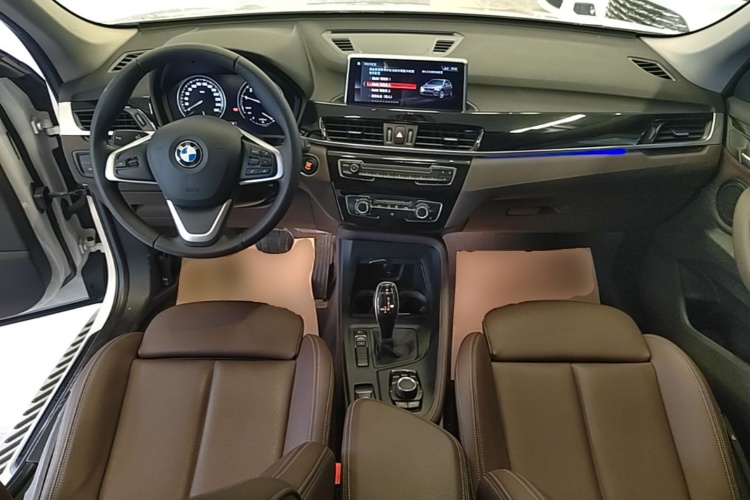 BMW X1 2019 image de voiture #10