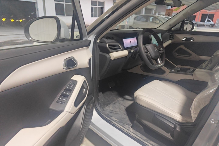 BYD YuanUP 2025 #16 BYD YuanUP 2025 imagen de coche #16
