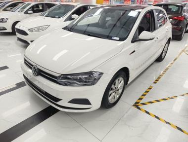 Volkswagen Polo 2021 car image 