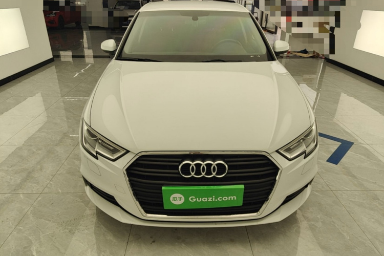 Audi A3 2018 изображение автомобиля #3