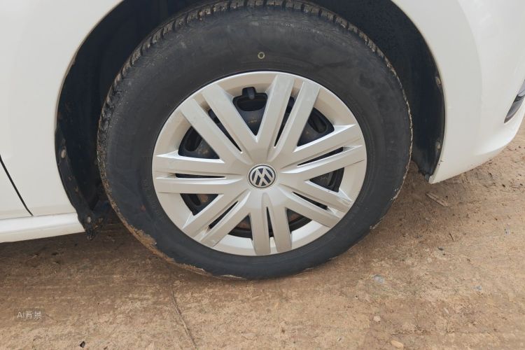 Volkswagen Polo 2016 imagen de coche #9