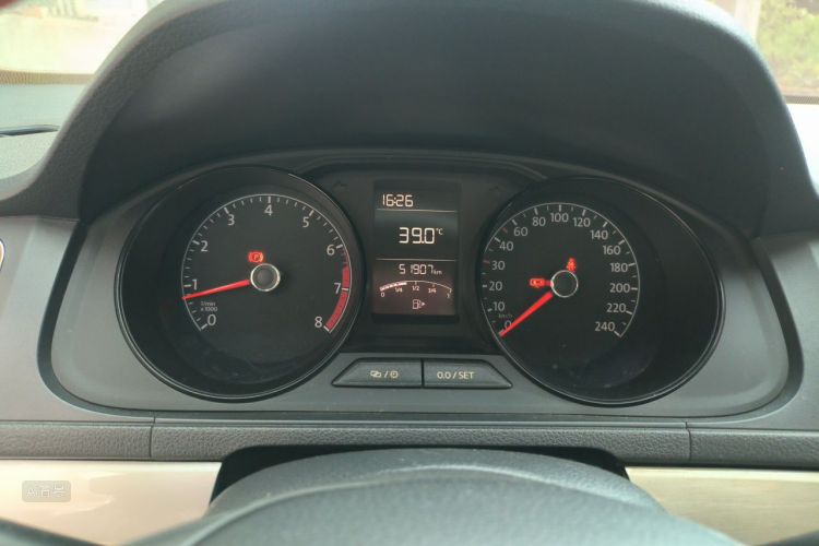Volkswagen Lavida 2016 immagine di auto #13