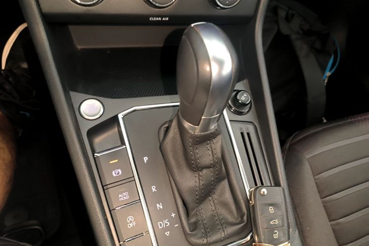 Volkswagen Lavida 2023 car image #14