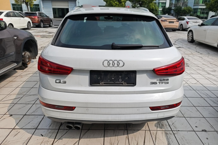 Audi Q3 2017 #6 Audi Q3 2017 car image #6