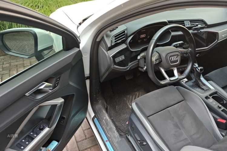 Audi Q3 2021 #18 Audi Q3 2021 car image #18