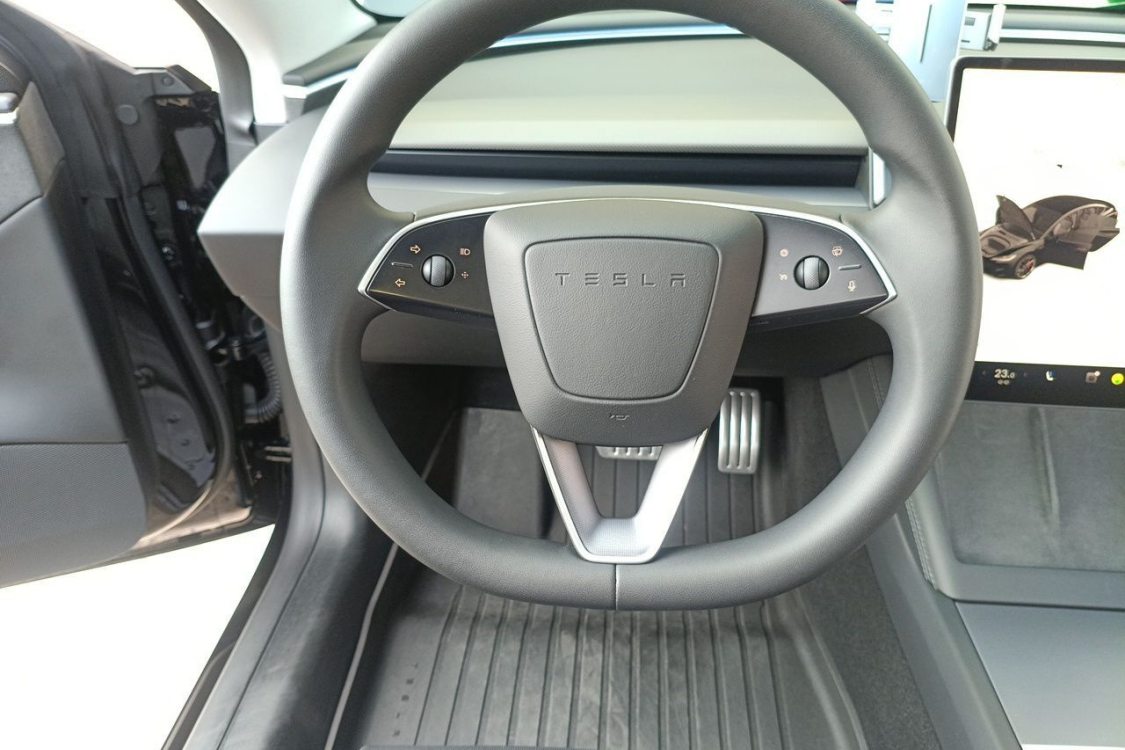 Tesla Model 3 2024 #22 Tesla Model 3 2024 изображение автомобиля #22