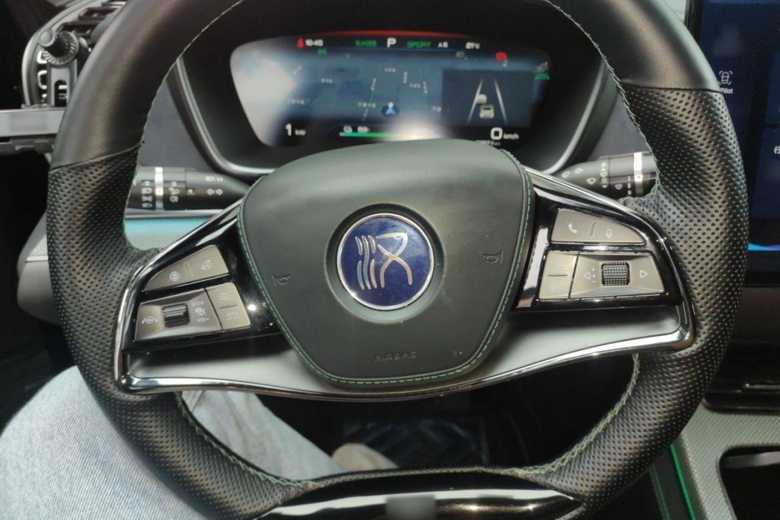 BYD Han 2022 car image #22